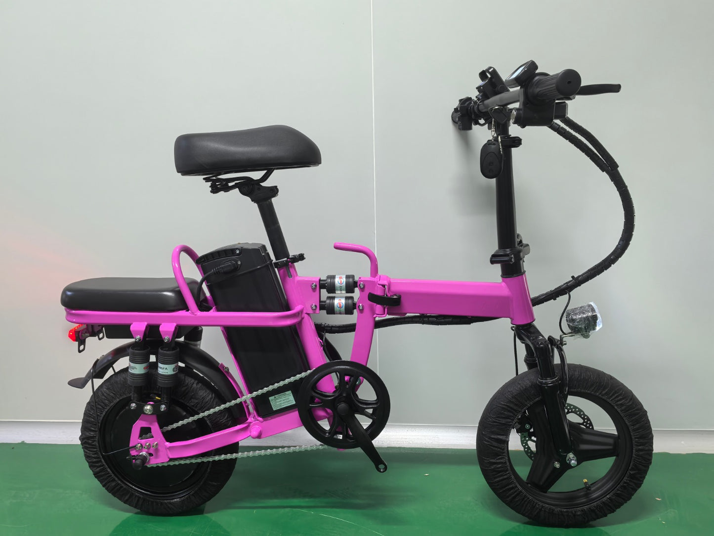 PowerFold 500w E-Bike: Foldable 3-speed, 20+ mph, 45 mile range, Headlight, Turn Signals, Brake Lights, Anti-Theft